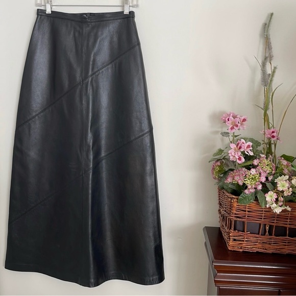 Black A-Line Asymmetrical Midi Skirt for Work - Picture 1 of 4
